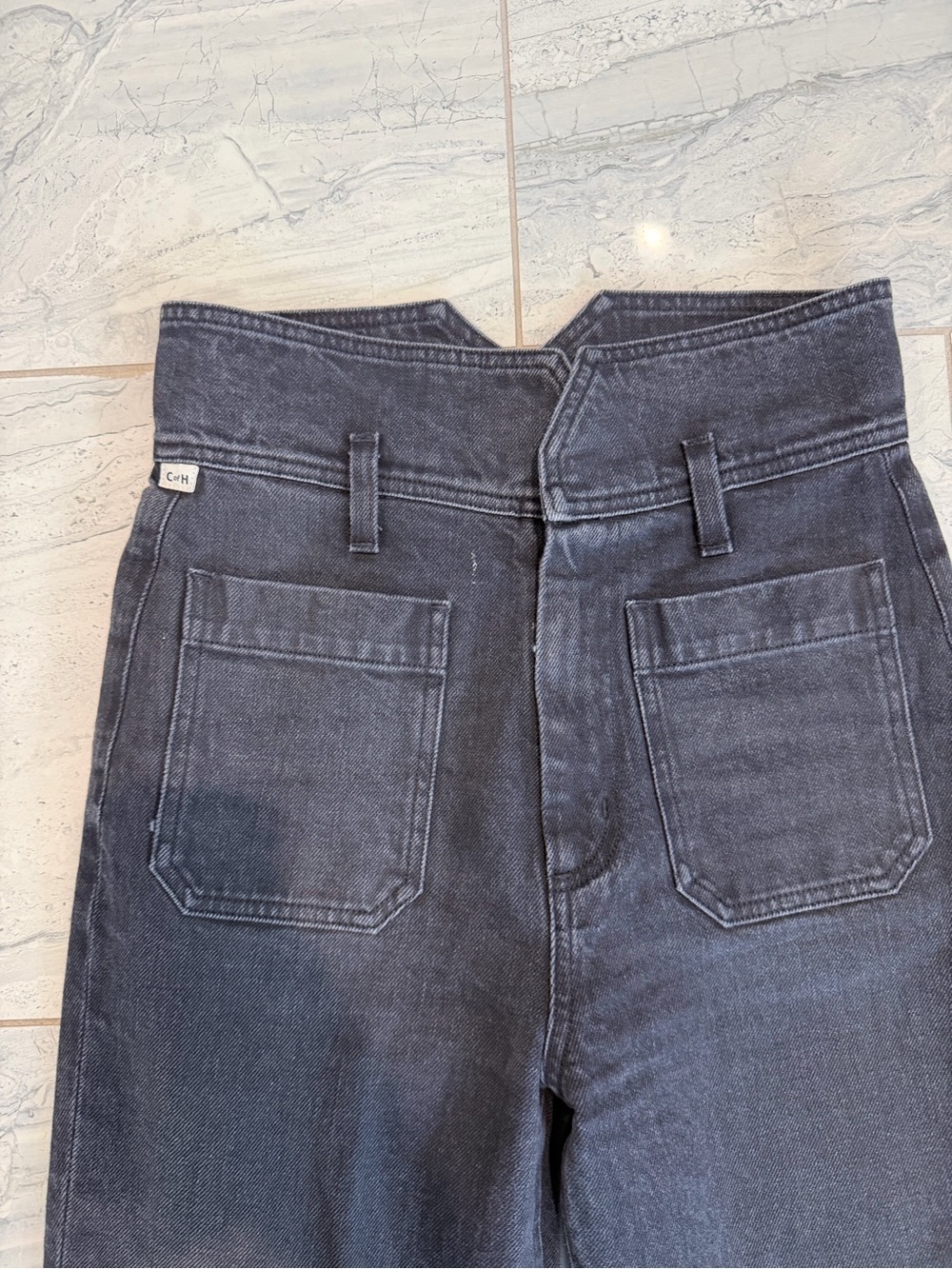 Citizens Of Humanity Charcoal Flare Jeans - High Waist Wide Leg - Picture 2 of 6